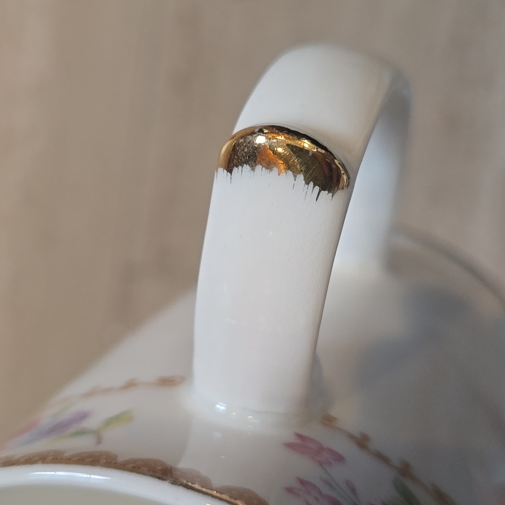 Grace Teaware Set of Two Elegant Fine Porcelain Floral Mugs - Picture 5 of 9